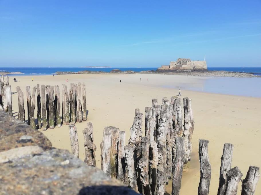 Dinard : Loft De 175 M² - A 150 M De La Plage Zewnętrze zdjęcie