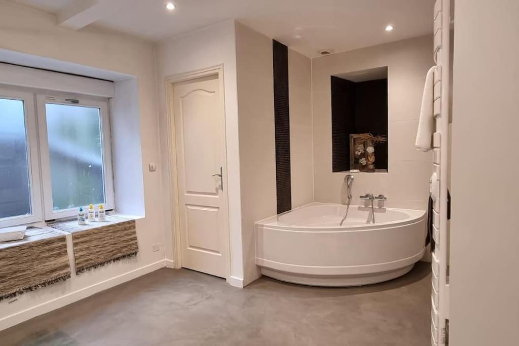 Dinard : Loft De 175 M² - A 150 M De La Plage Zewnętrze zdjęcie